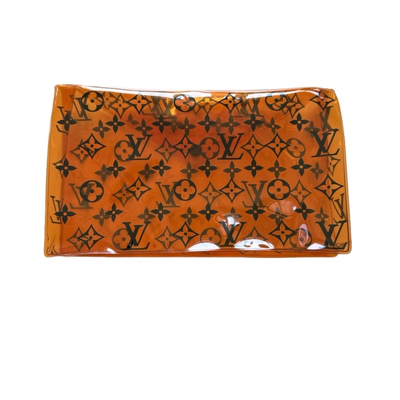 COPY - LUIS VUITTON MONOGRAM CLEAR POUCH - Picture 5 of 7